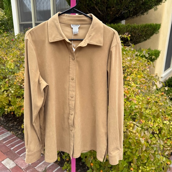 Allison Taylor Faux Suede Tan Casual Button Down Shirt Shacket - Picture 1 of 5